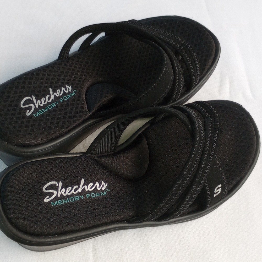 Skechers black sandals memory foam